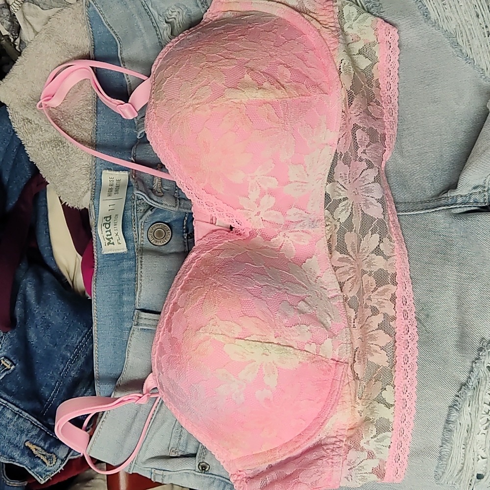 VS PINK bra